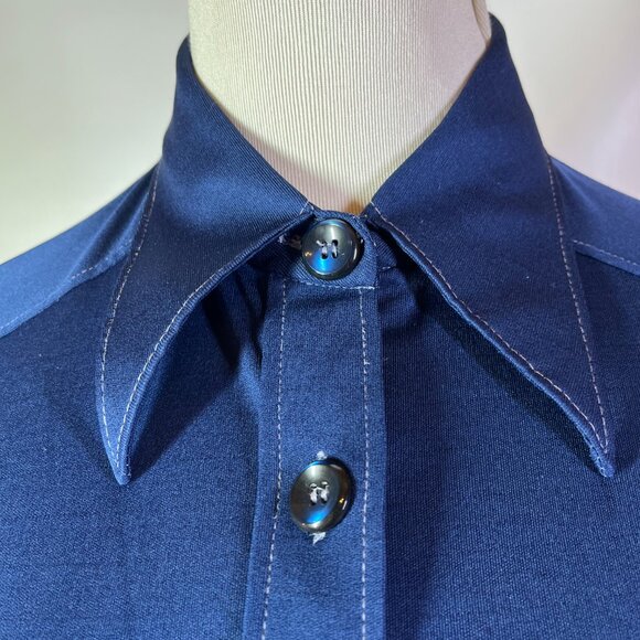 Vintage 1970s Tami Navy Blue Button-Up Shirt Collared Polyester - Picture 5 of 13